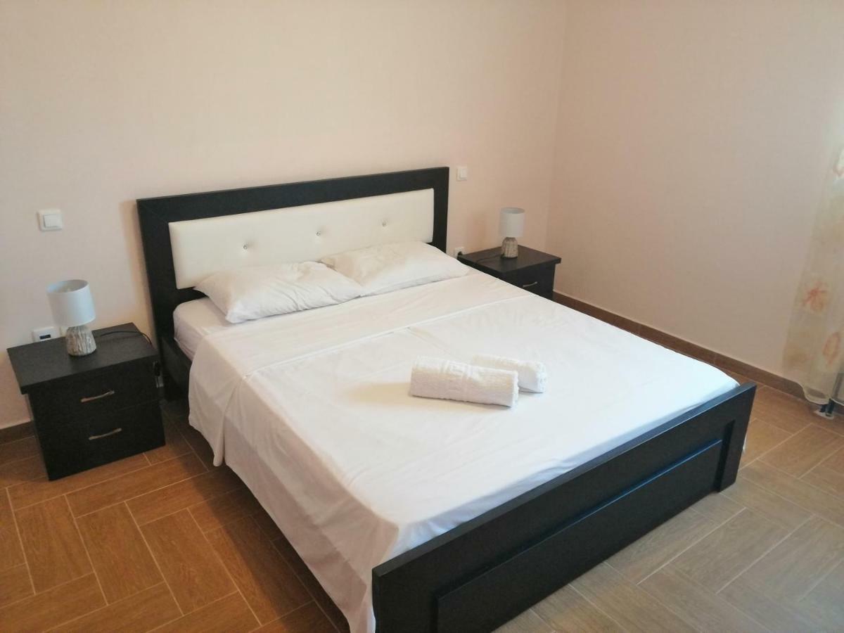 Helen'S House Διαμέρισμα Εξαμίλιο Δωμάτιο φωτογραφία