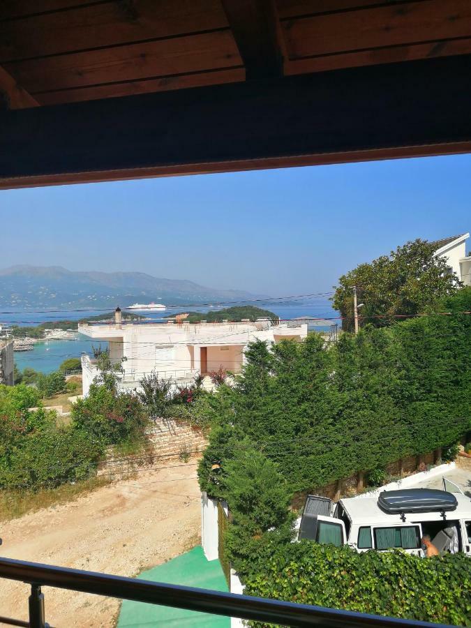 Helen'S House Διαμέρισμα Εξαμίλιο Εξωτερικό φωτογραφία