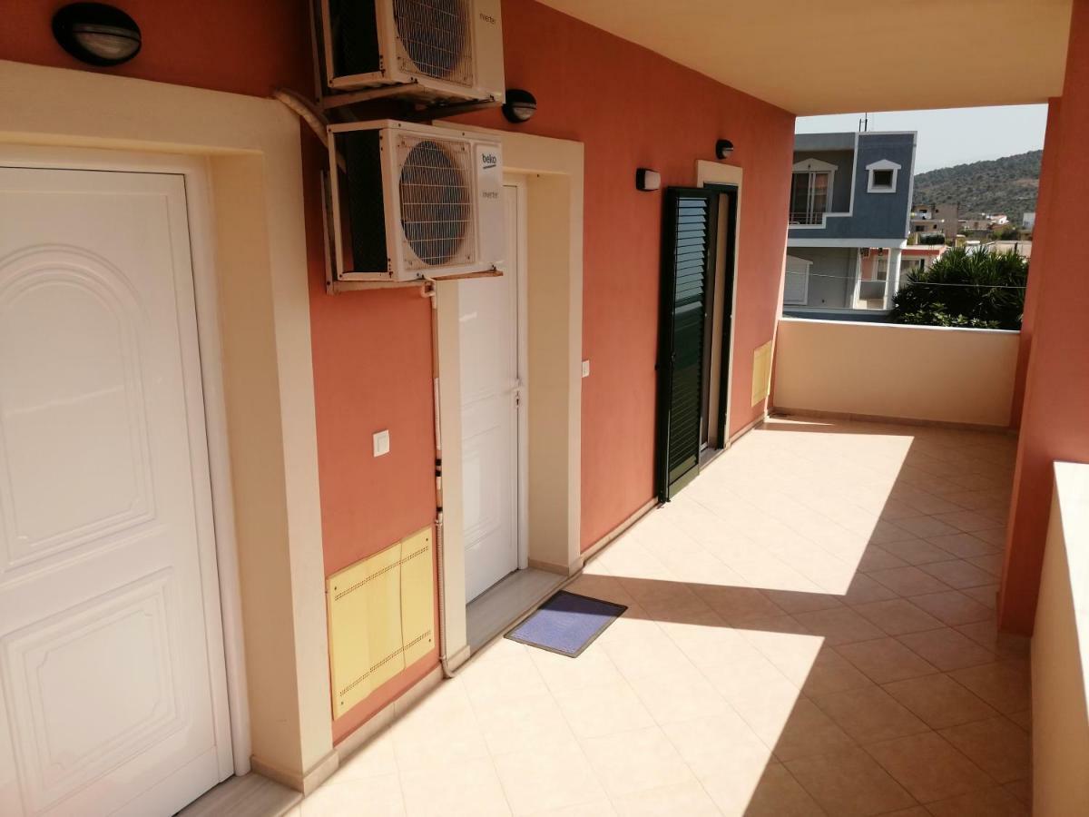 Helen'S House Διαμέρισμα Εξαμίλιο Εξωτερικό φωτογραφία