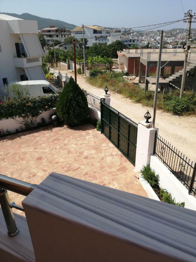 Helen'S House Διαμέρισμα Εξαμίλιο Εξωτερικό φωτογραφία