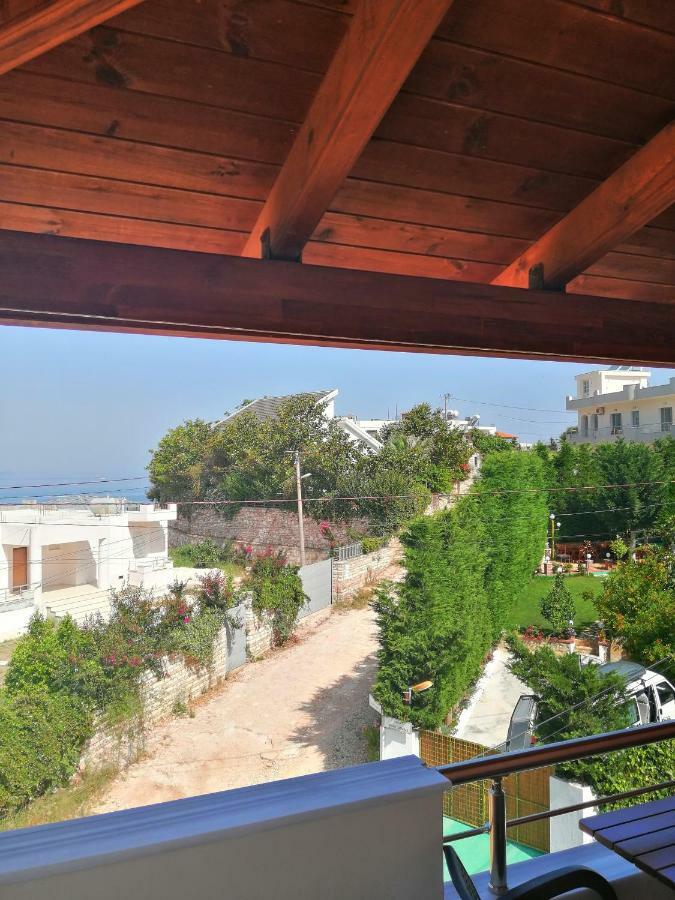 Helen'S House Διαμέρισμα Εξαμίλιο Εξωτερικό φωτογραφία