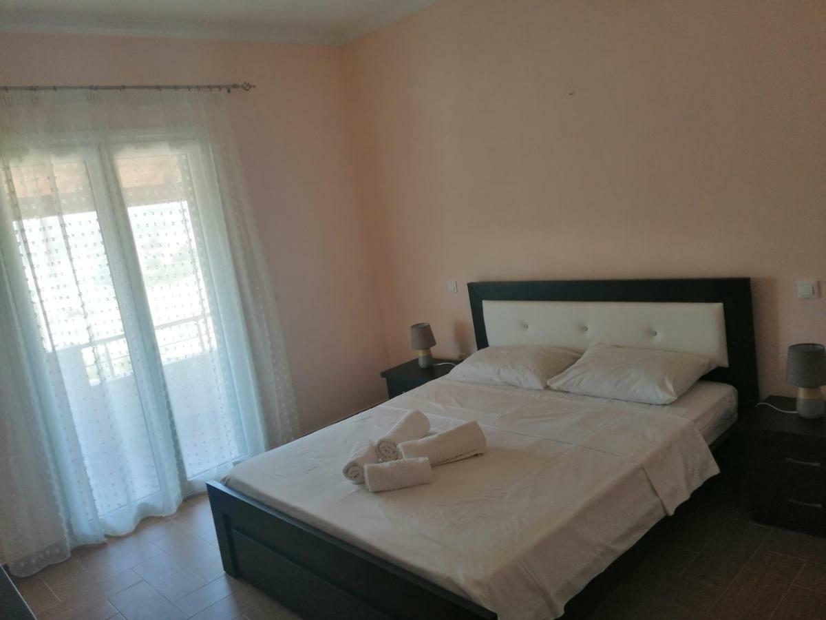 Helen'S House Διαμέρισμα Εξαμίλιο Εξωτερικό φωτογραφία